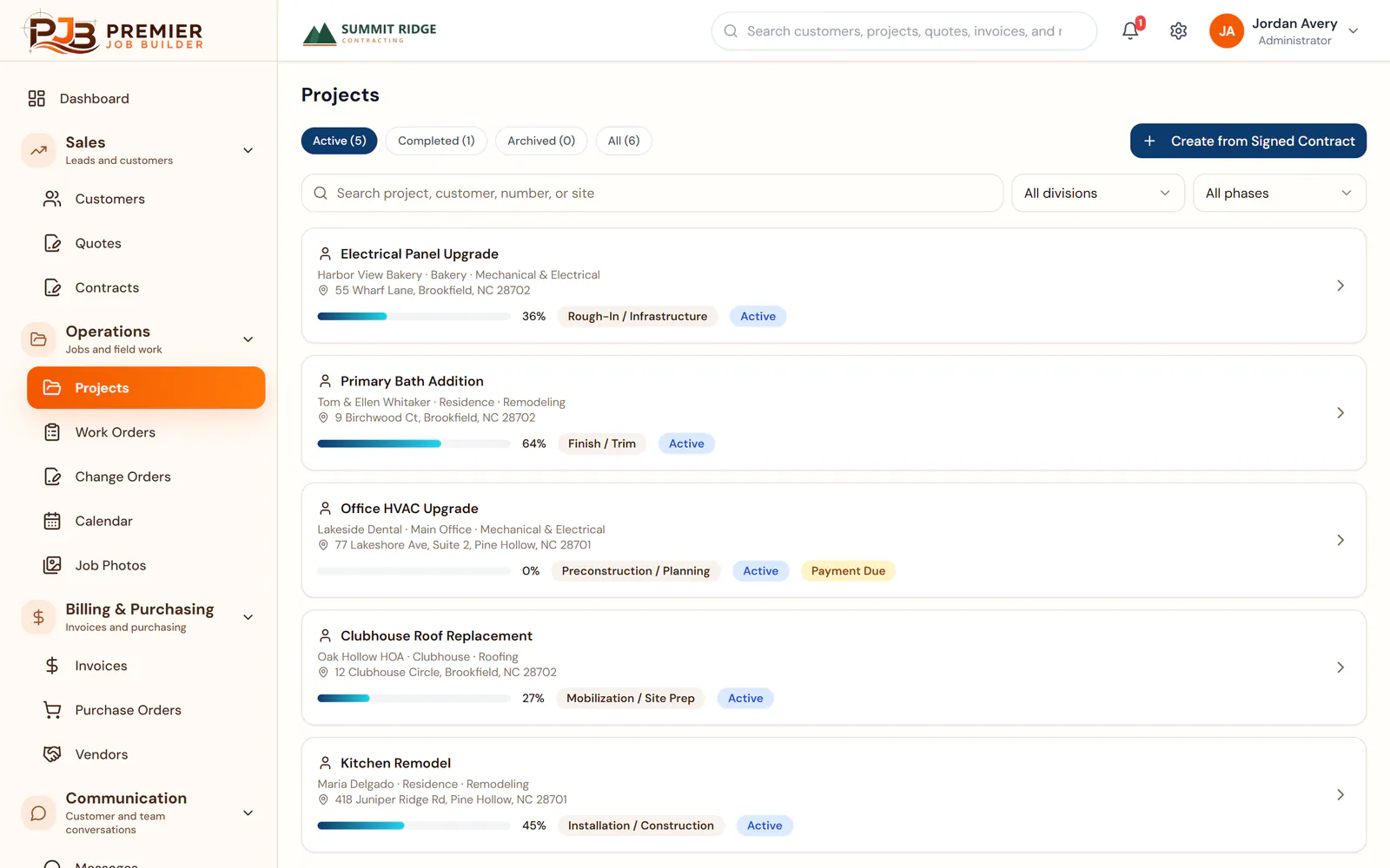 Projects screen in Premier Job Builder showing a demo company’s active jobs, each with a progress bar, current phase and payment status.